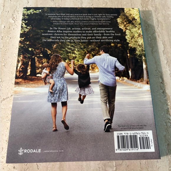 🎄$3 bundled The Honest Life, Jessica Alba (Book) - Picture 10 of 10